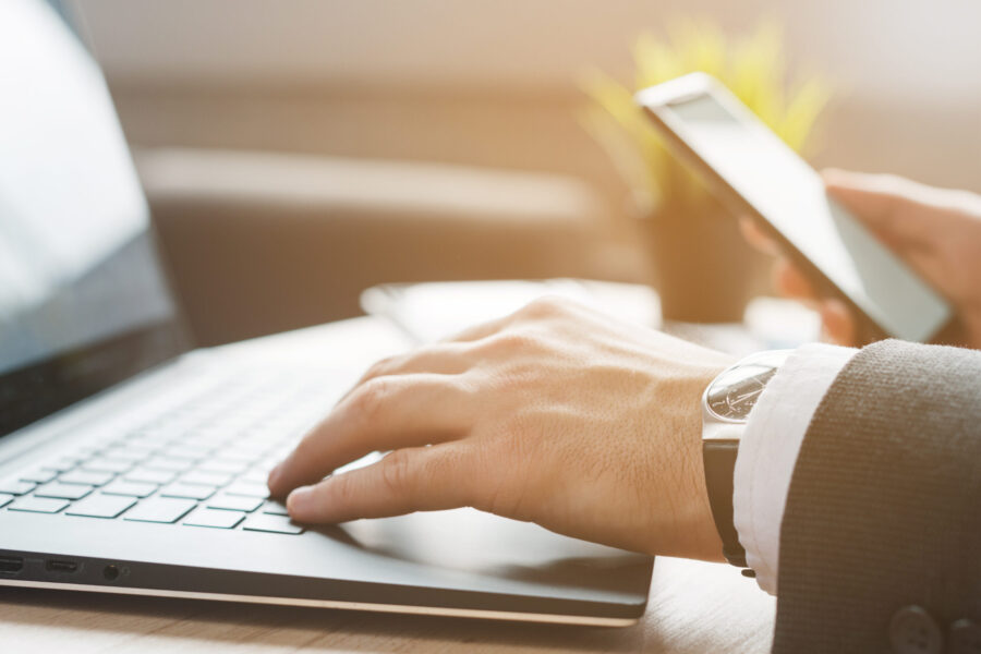 office-desktop-with-laptop-business-man